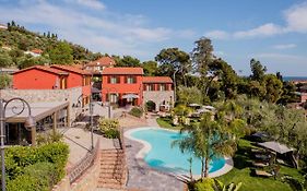 Il Nido Resort RTA